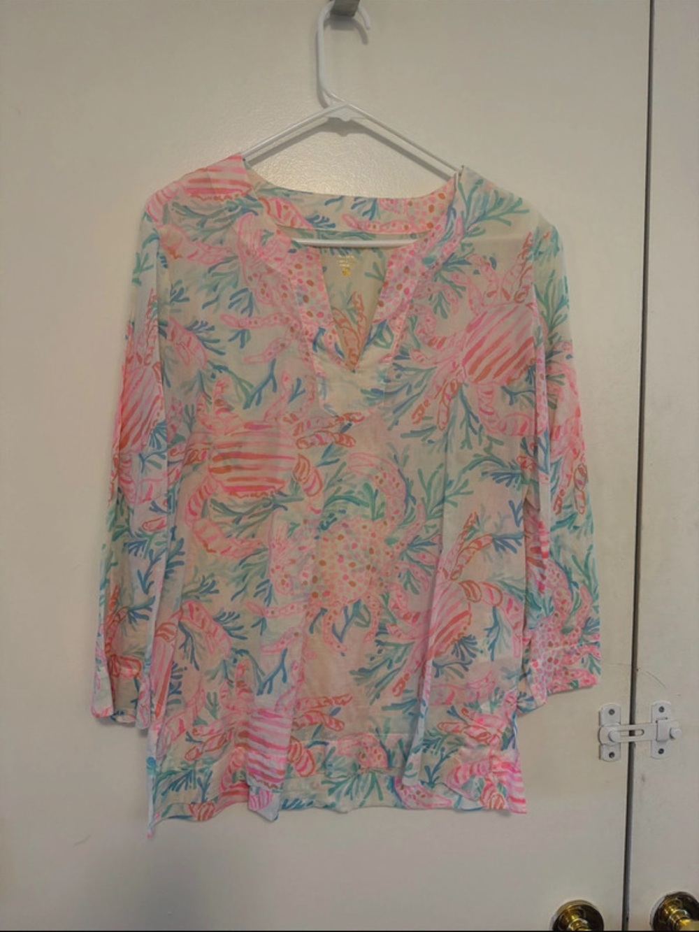 Lilly Pulitzer Amelia Island Tunic in “Getting Steamy”